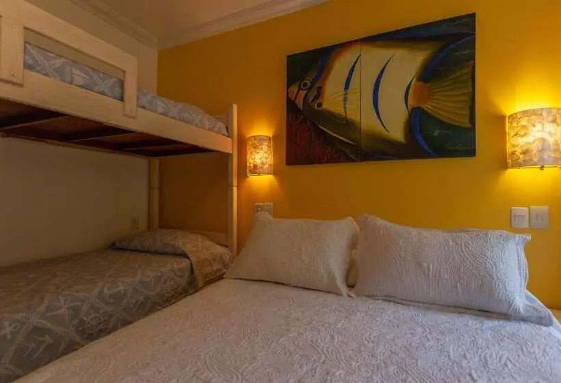 اتاق استاندارد سه تخته با بالکن, Pousada Casablanca
