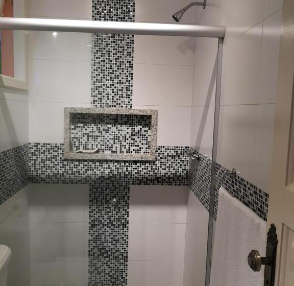 Трехместный Номер Стандарт с Балконом, Pousada Casablanca