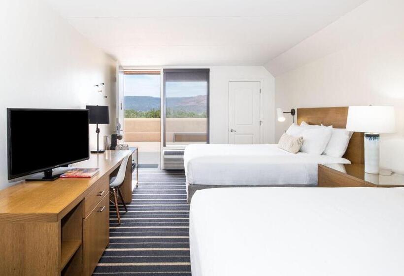 اتاق استاندارد با چشمانداز, Sky Rock Sedona, A Tribute Portfolio