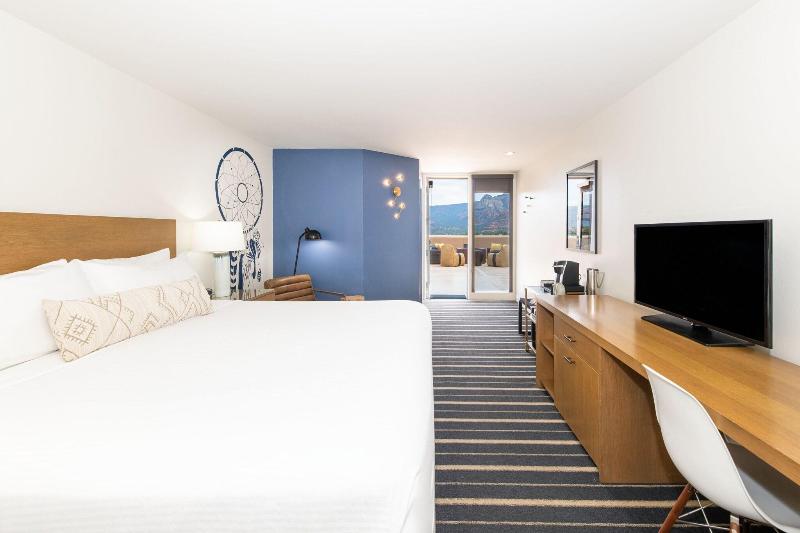 اتاق استاندارد با چشمانداز, Sky Rock Sedona, A Tribute Portfolio