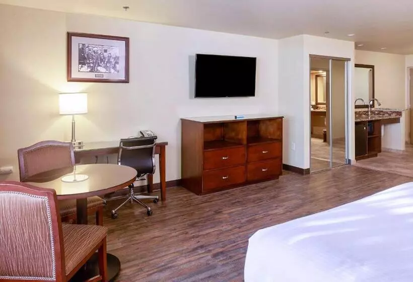 Standard-invahuone, Squire Resort At The Grand Canyon, Bw Signature Collection