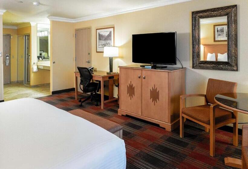 Номер Стандарт Кровать Кинг Адаптированный для Инвалидов, Squire Resort At The Grand Canyon, Bw Signature Collection