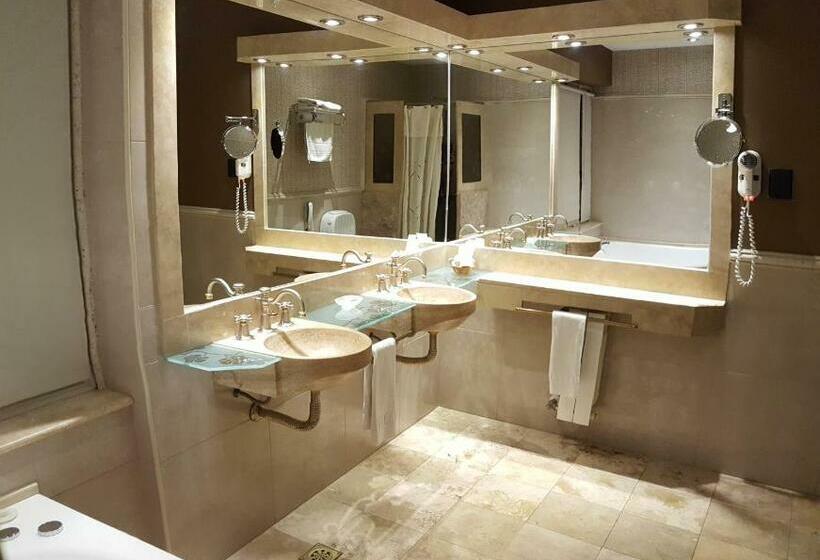 스위트, Viñas Del Sol