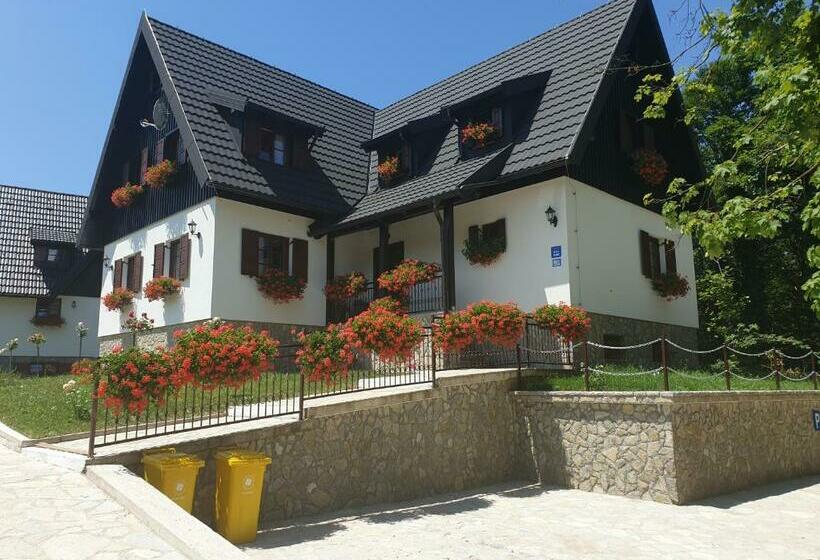 标准间, Pansion Breza