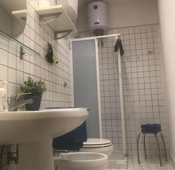 חדר אקונומי, B&b La Corte