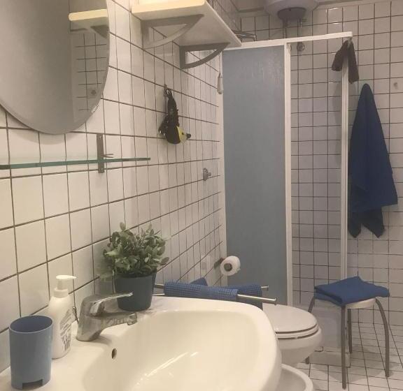 חדר אקונומי, B&b La Corte