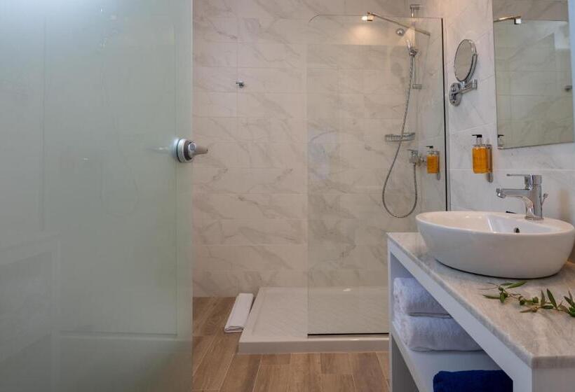 Трехместный Номер Deluxe, Elounda Breeze Resort   All Inclusive