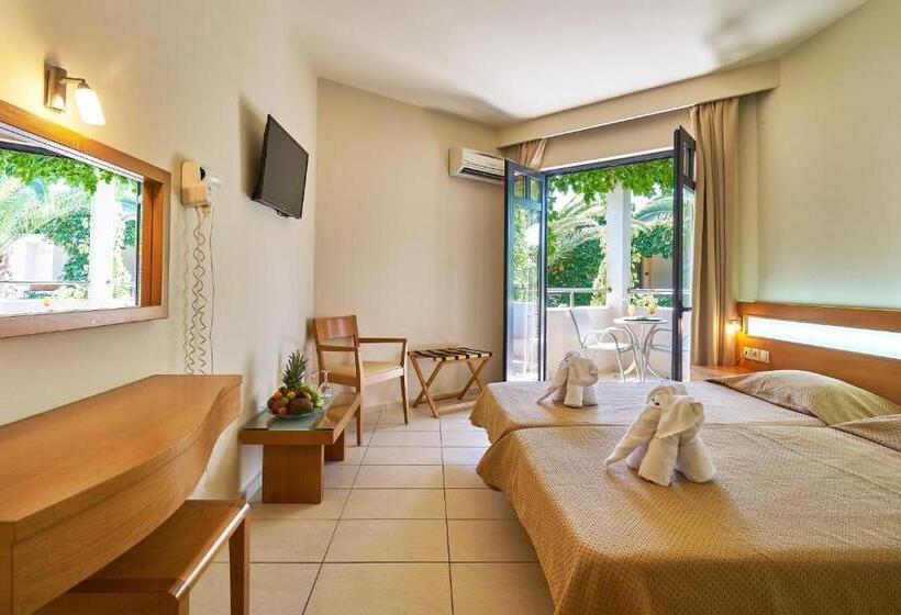 غرفة قياسية مطلّة علي الحديقة, Eva Bay Hotel On The Beach   Adults Only