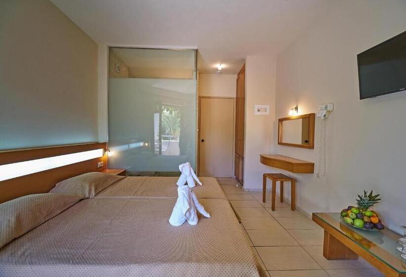 غرفة قياسية مطلّة علي الحديقة, Eva Bay Hotel On The Beach   Adults Only