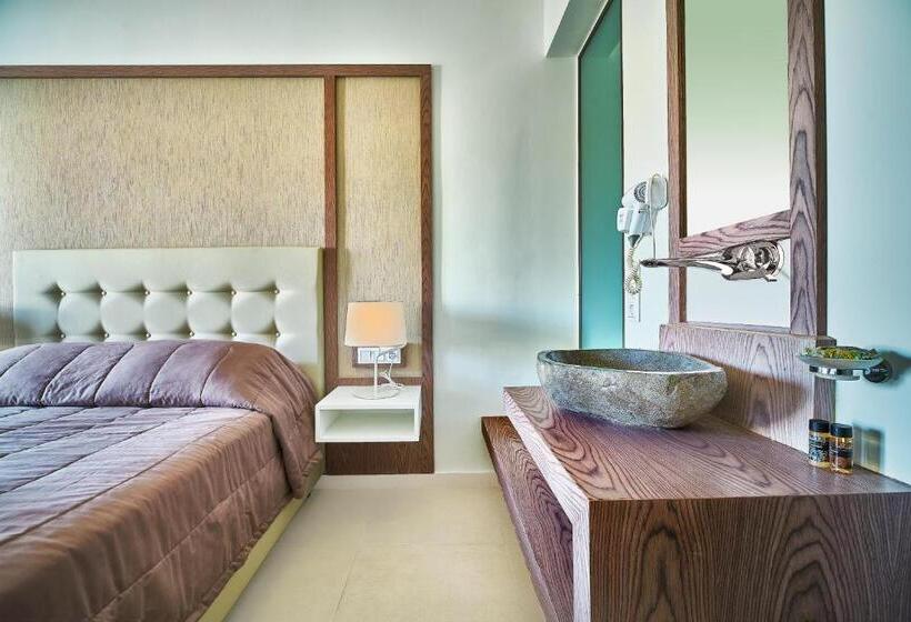 Номер Superior с Балконом, Eva Bay Hotel On The Beach   Adults Only