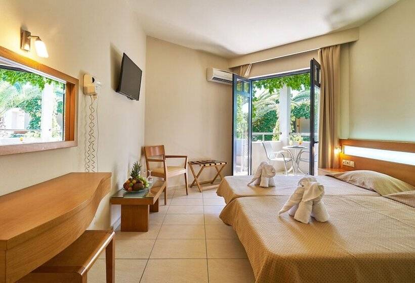 غرفة قياسية مطلة على الجبل, Eva Bay Hotel On The Beach   Adults Only