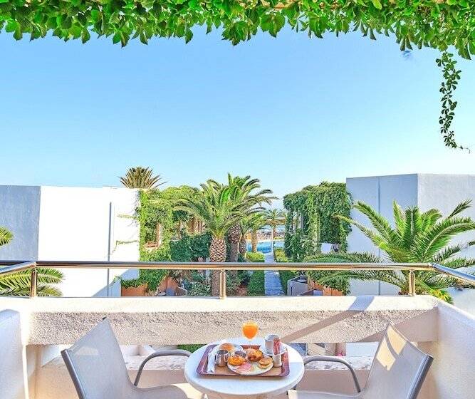 غرفة قياسية مزوَّدة بشُرفة, Eva Bay Hotel On The Beach   Adults Only