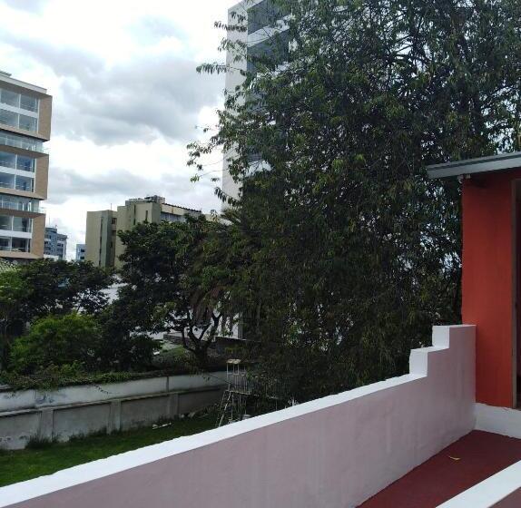 공동 객실, Andino