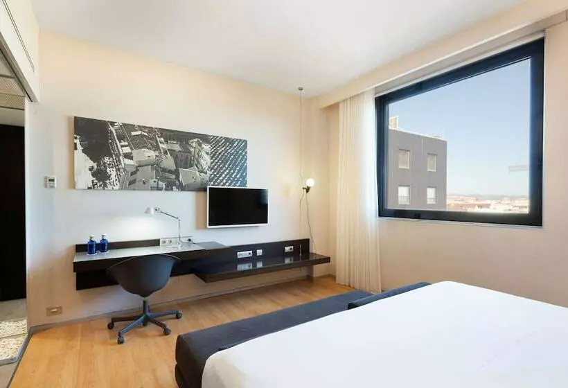 Deluxe-huone, Barceló Valencia
