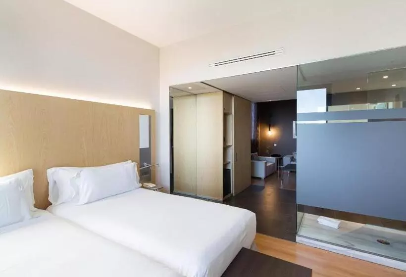 Juniorsviitti, Barceló Valencia