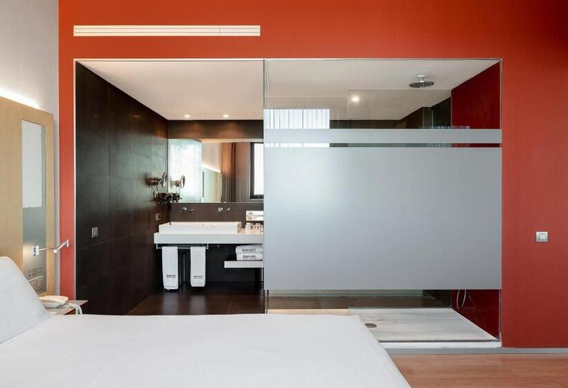 جناح جونيور, Barceló Valencia