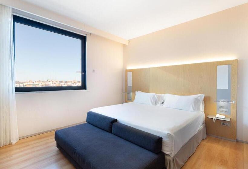 غرفة قياسية, Barceló Valencia