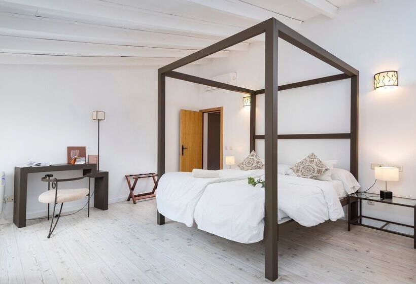 スタンダードルーム, Ca´n Calco