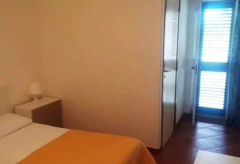 اتاق اکونومی, Citta Bianca Country Resort