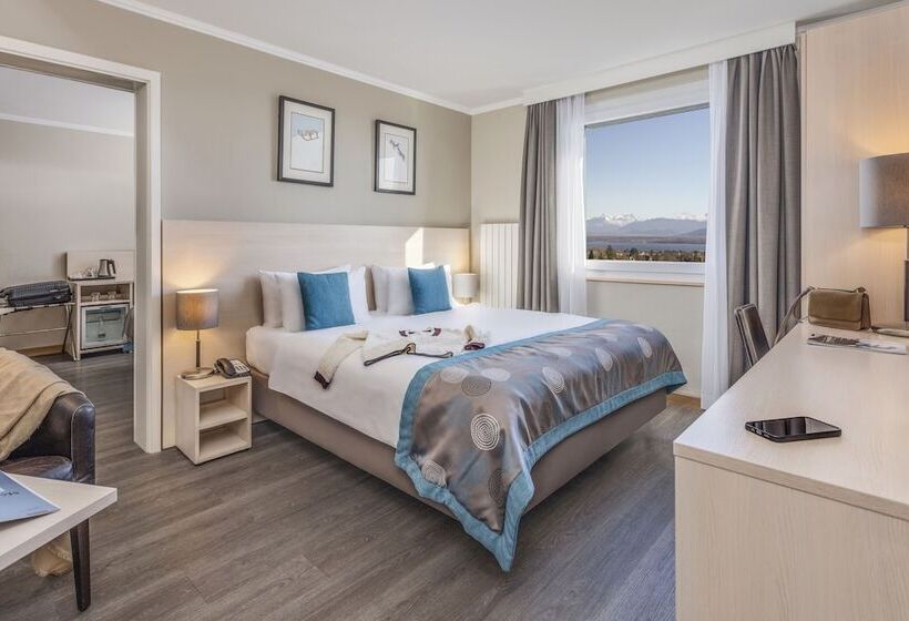 패밀리 룸, Everness Hotel & Resort