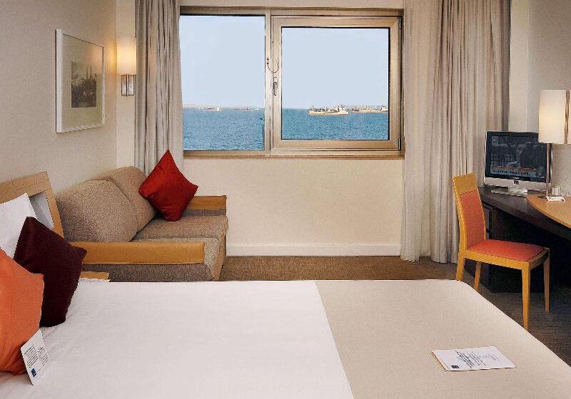 스탠다드 룸, Everness Hotel & Resort