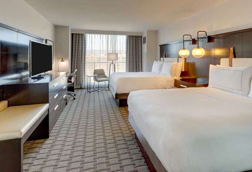 חדר סטנדרט מותאם לאדם עם מוגבלויות, Hilton Memphis