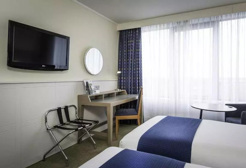 اتاق استاندارد, Holiday Inn Milton Keynes Central, An Ihg