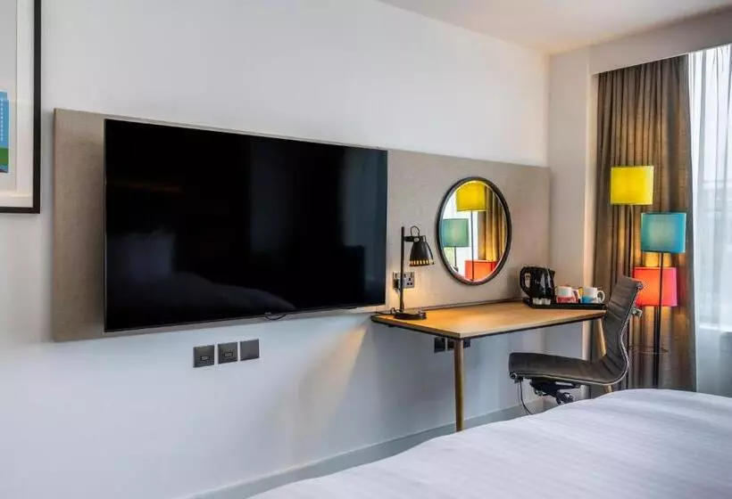 اتاق استاندارد, Holiday Inn Milton Keynes Central, An Ihg