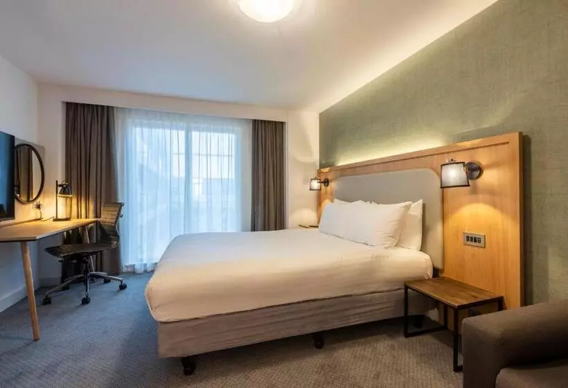 اتاق استاندارد, Holiday Inn Milton Keynes Central, An Ihg
