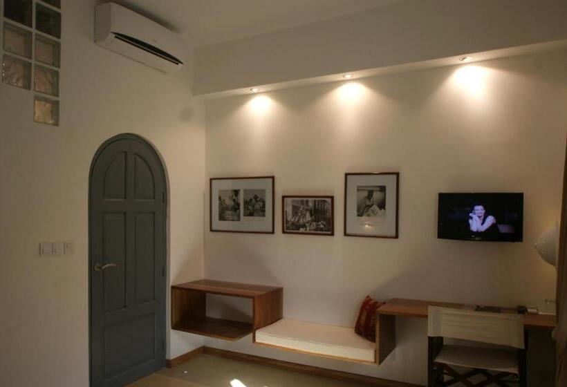 اتاق استاندارد, La Residence