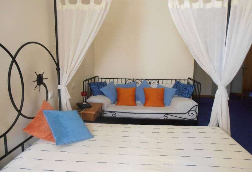 ファミリールーム, Jorge Grand