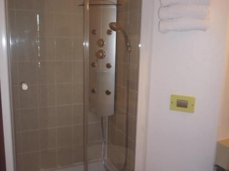 חדר סטנדרט, Kyriad Montluçon   Saint Victor