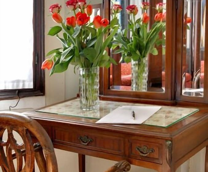 اتاق استاندارد سه تخته با سرویس بهداشتی مشترک, Pensione Seguso