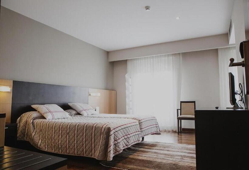 اتاق استاندارد, Rios