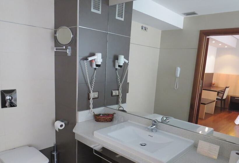 اتاق استاندارد, Rios