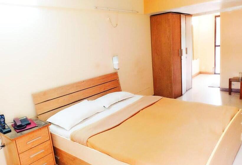 싱글 디럭스 룸, Royale Heritage