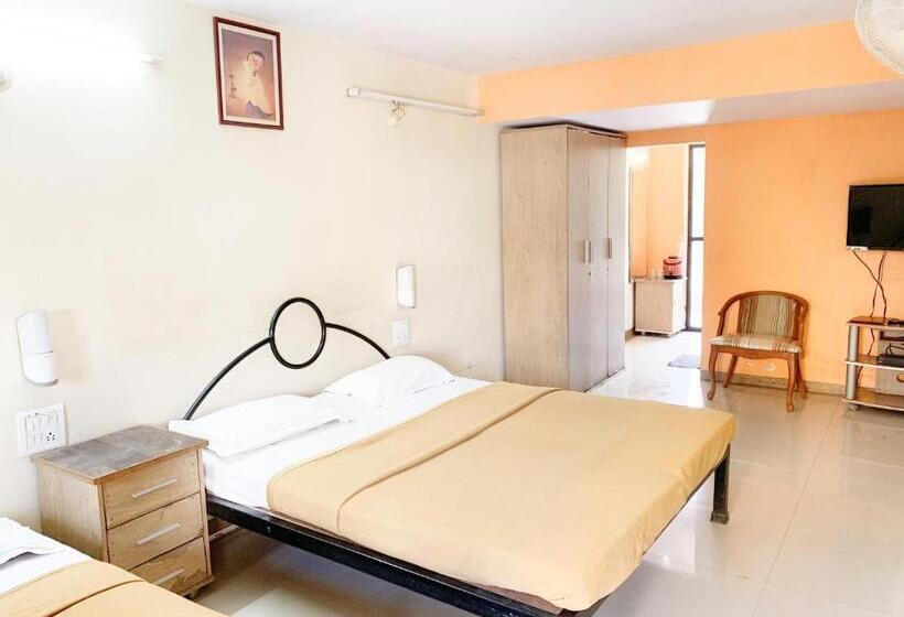 חדר דלוקס יחיד, Royale Heritage