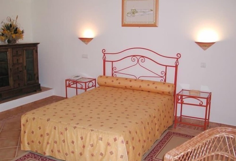 スタンダードルーム, Sol E Serra