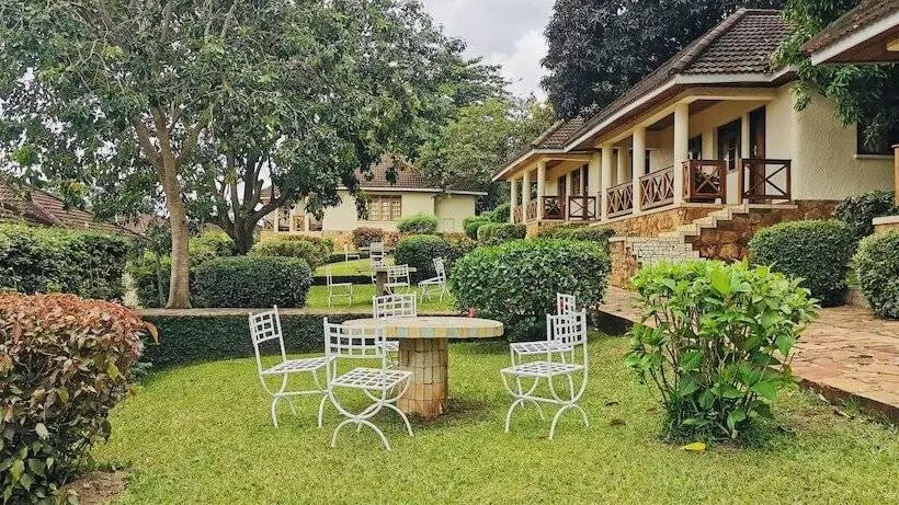ジュニアスイート, Jinja Nile Resort