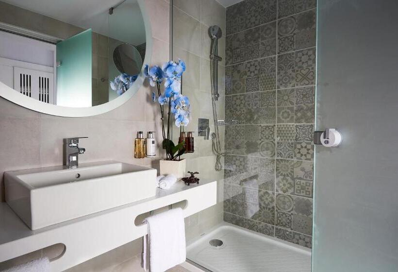 اتاق لوکس با چشم‌انداز باغ, Mythos Palace Resort & Spa