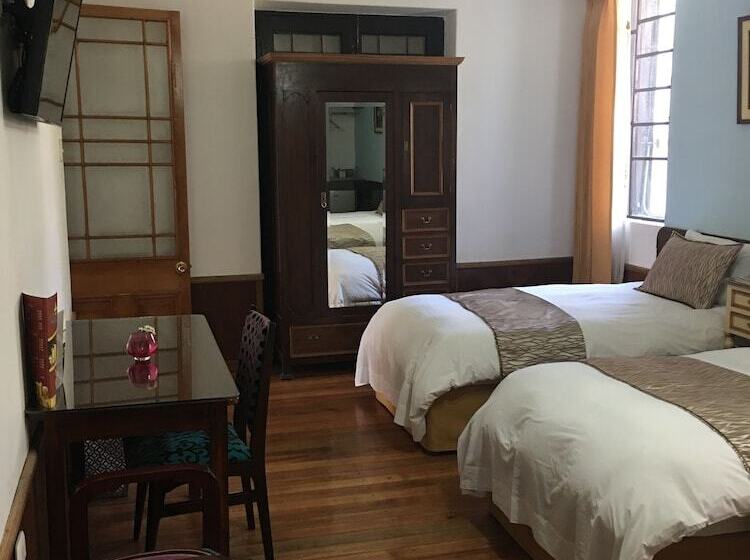 חדר סטנדרט לשלושה, Queen S Villa Hotel Boutique