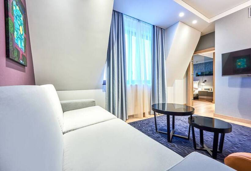 اتاق خانوادگی, Radisson Blu Hotel, Kyiv City Centre