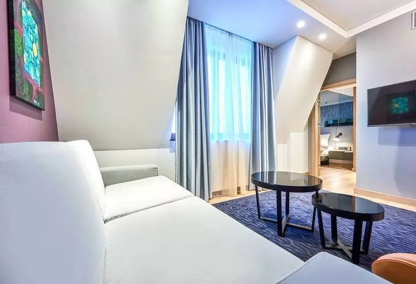 اتاق خانوادگی, Radisson Blu Hotel, Kyiv City Centre