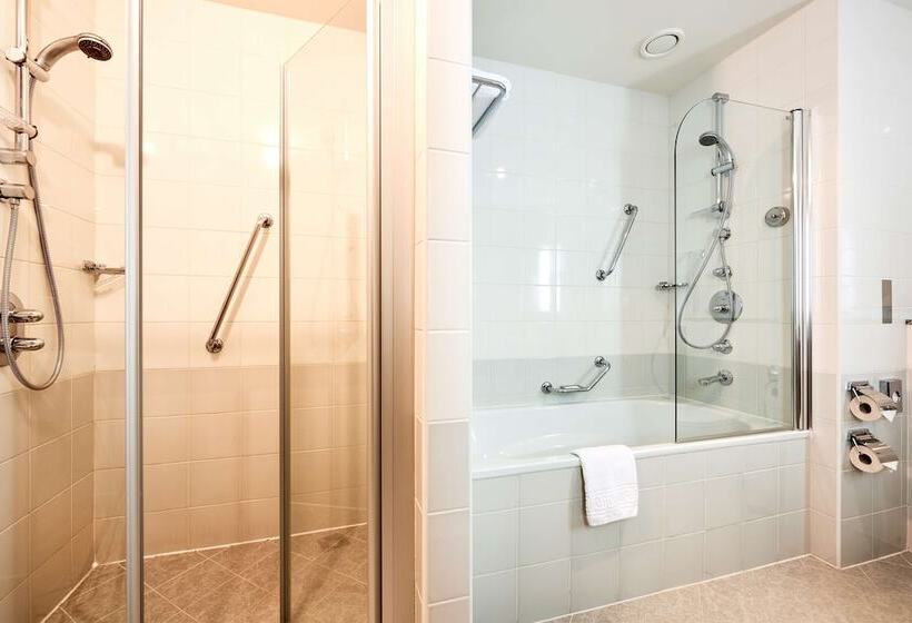 مجموعه ویستا شهر, Radisson Blu Hotel, Kyiv City Centre