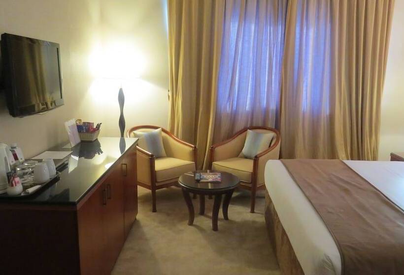 Номер Deluxe, The Park Hotel Formerly Al Jawhara Gardens