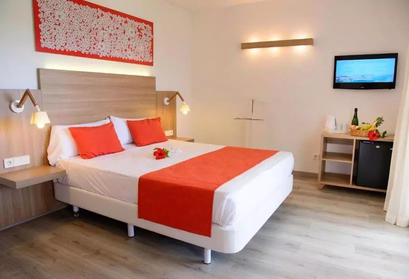 اتاق استاندارد با چشمانداز باغ, Cala Llenya Resort Ibiza
