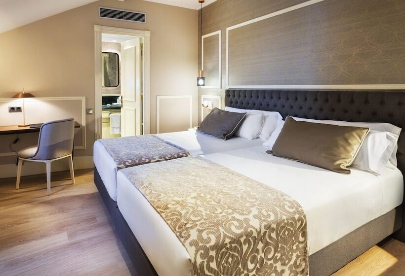 Номер Стандарт, Catalonia Las Cortes