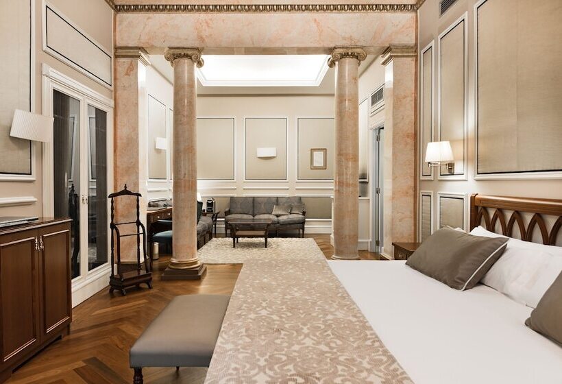 Полулюкс, Catalonia Las Cortes