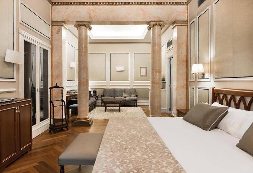 Полулюкс, Catalonia Las Cortes