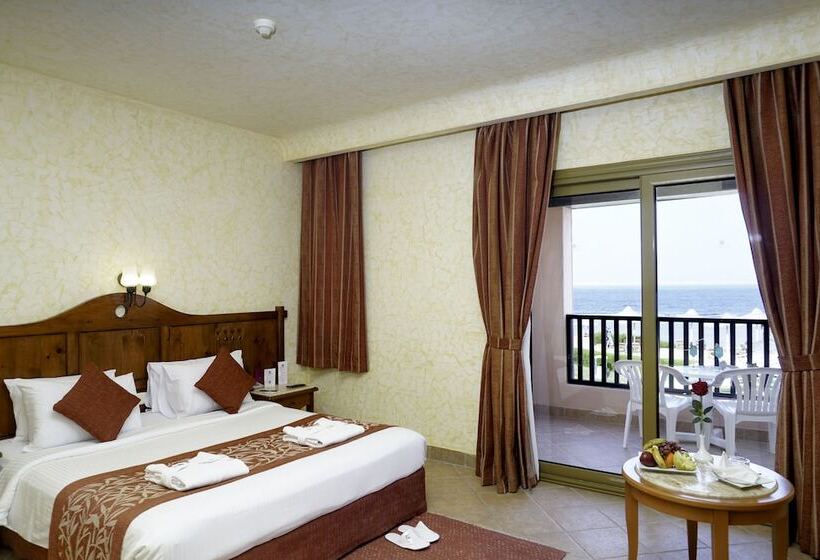 اتاق استاندارد با چشم‌انداز دریا, Charmillion Sea Life Resort